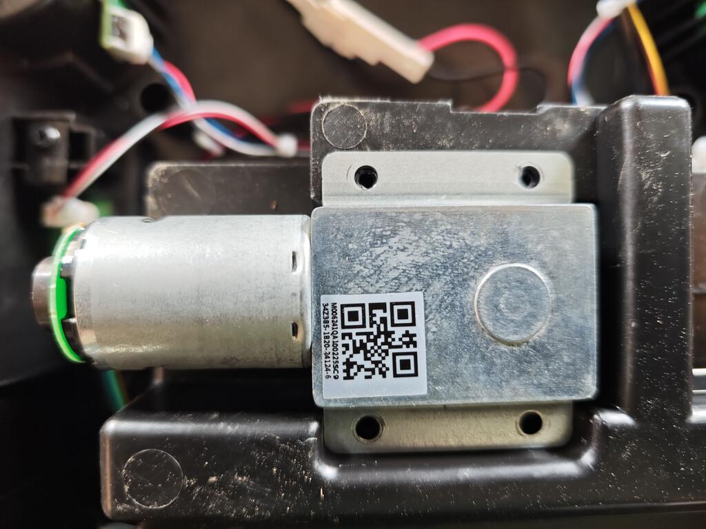 39.vis-moteur.jpg